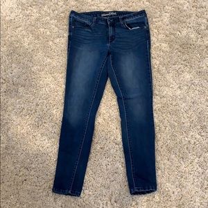 Universal Thread skinny jeans size 12/31R